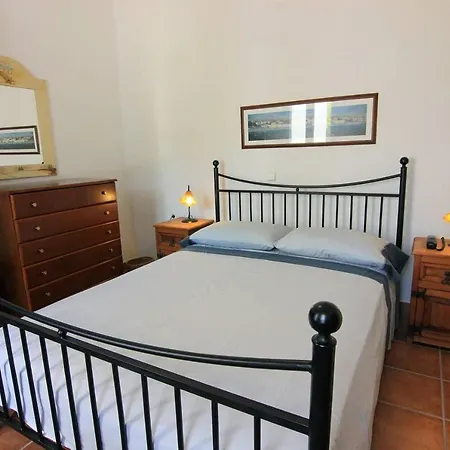 Villa O&k 3-bedroom With Sea View, Golden Beach, Paros Chrisi Akti (Paros)