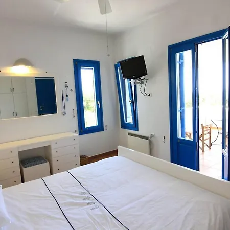Villa O&k 3-bedroom With Sea View, Golden Beach, Paros *